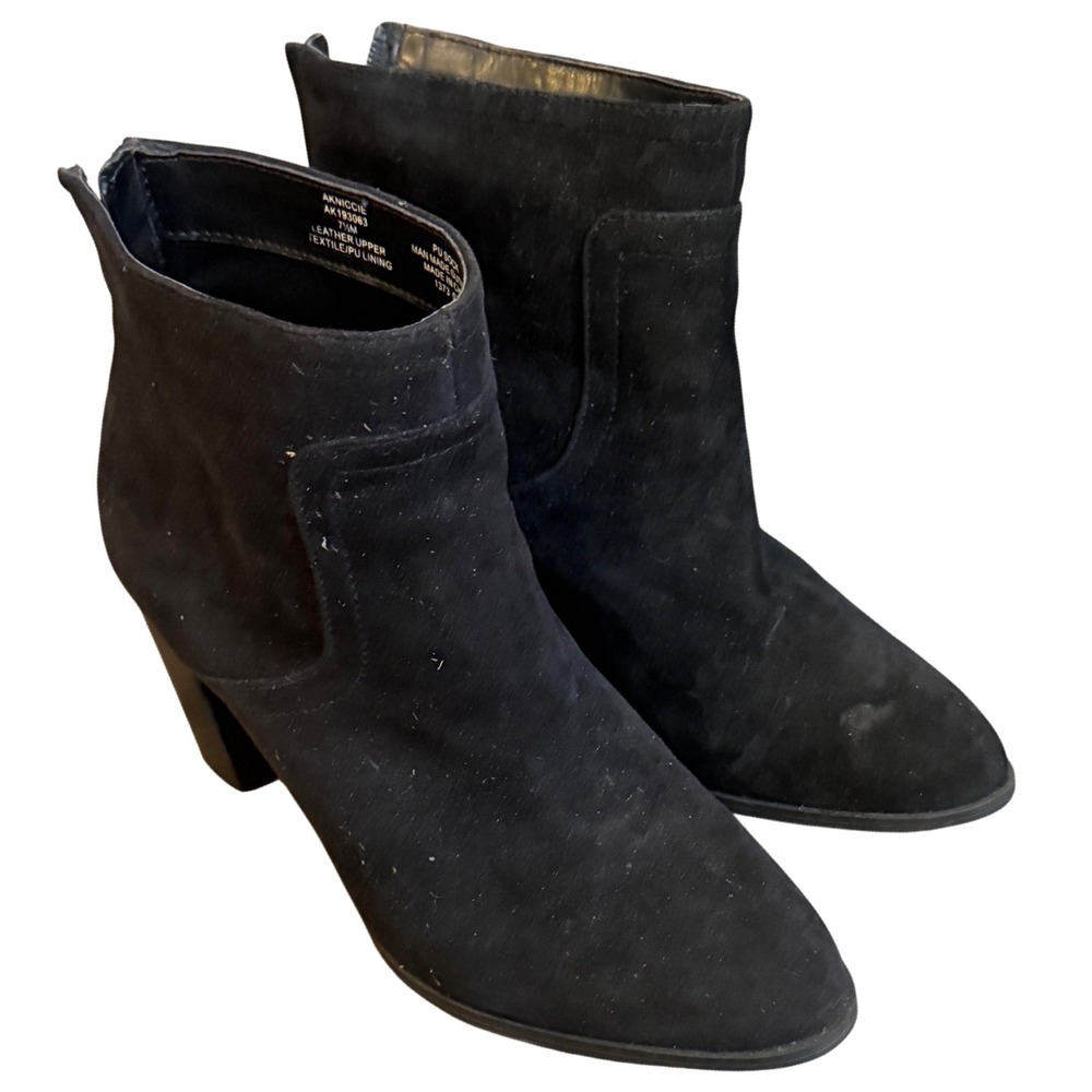 Anne Klein Niccie Black Suede Ankle Boots Block Heel 7.5 Tassel Booties